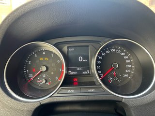Volkswagen Polo 1.2 TSI Advance 2016