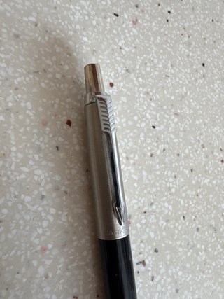 Bolígrafo Parker Plata y Negro