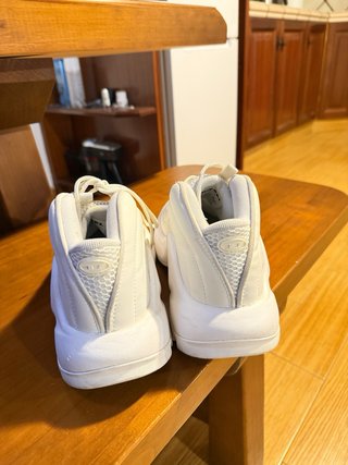 Zapatillas Diesel Blancas Seminuevas