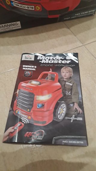 Juego mecánico motor niño