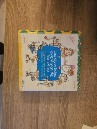 Colección animales del zoo y libro las aventuras..