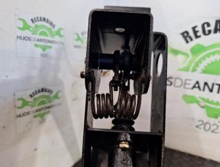 Pedal del freno nissan atleon 140 113490