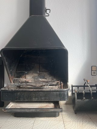 Chimenea y Barbacoa, Metálica Estilo Industrial