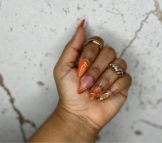 Uñas a domicilio en todo Madrid🇪🇸