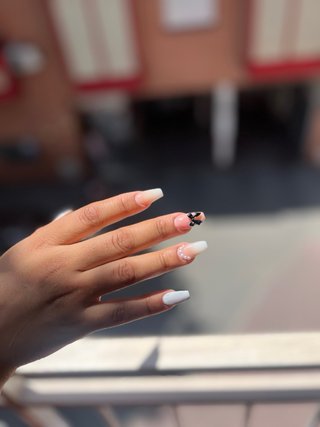 Uñas a domicilio en todo Madrid🇪🇸