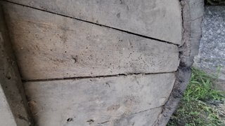 Barril antiguo de madera