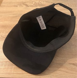 Gorra Lululemon Camuflaje Negra y Gris