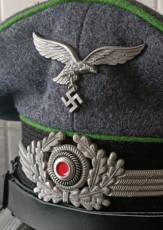 Reproducción insignias gorra Luftwaffe