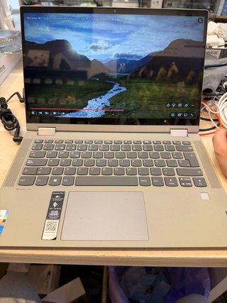 Portátil Lenovo IdeaPad Flex 5 14ITL05