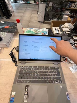 Portátil Lenovo IdeaPad Flex 5 14ITL05