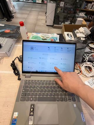 Portátil Lenovo IdeaPad Flex 5 14ITL05