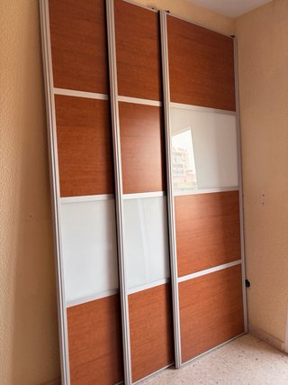 Armario madera y cristal gran calidad