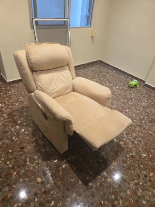 Sillón relax reclinable beige
