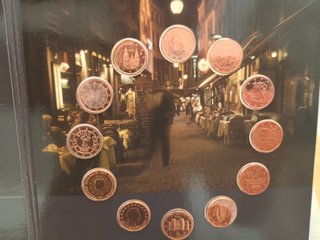 24 monedas 2002 1 y 2 céntimos € 12 países de Euro