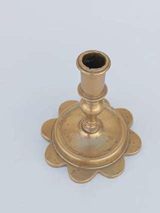 Candelabro antiguo de bronce
