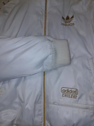 Chaqueta Adidas Blanca con Capucha
