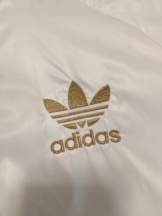 Chaqueta Adidas Blanca con Capucha