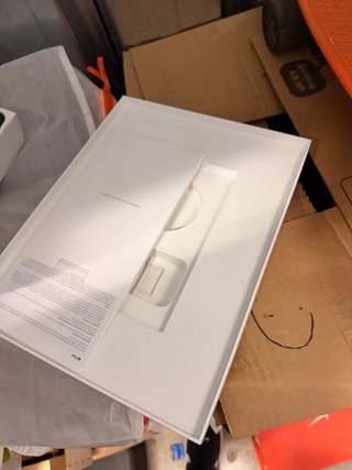 Caja iPad Pro 13 pulgadas