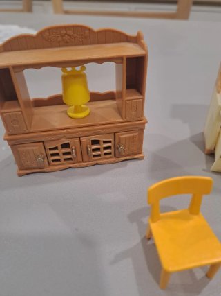 Accesorios Sylvanian families. Muebles casa muñeca