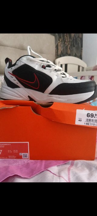 Nike Air Monarch IV Talla 40