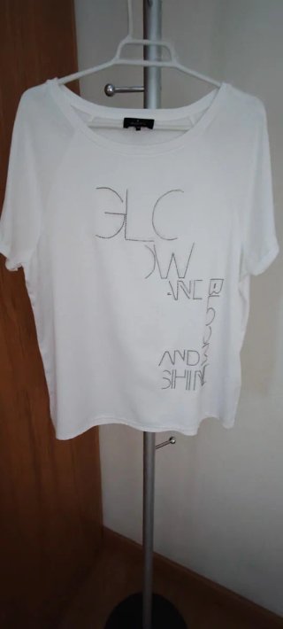 Camiseta "vestir" marca Monari blanca Talla S-M,