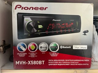 Radio Pioneer Bluetooth con Funda Negra