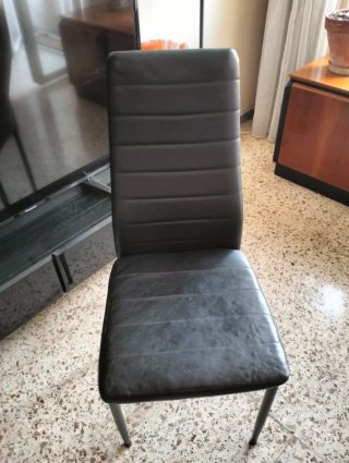 Sillas comedor polipiel negro el precio es de toda