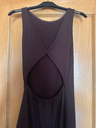 Vestido largo marrón con flecos