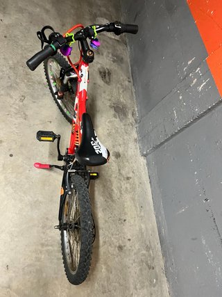 Bicicleta niño con suspensión