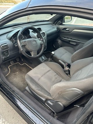 Opel Tigra 2005