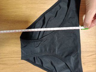 Bikini dos piezas talla S negro y fucsia