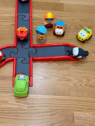 Pistas de coches Bee Bee