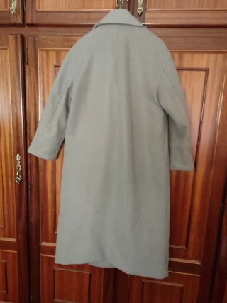 Abrigo Stradivarius Beige