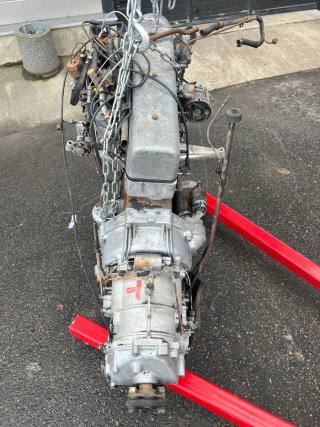 Motor Mercedes Benz 220