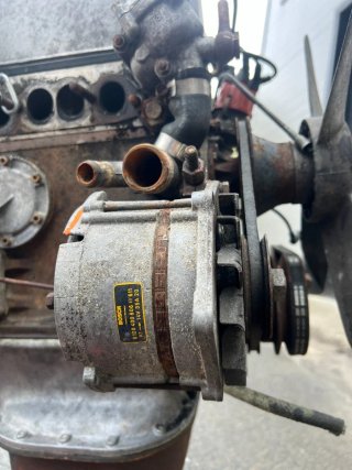 Motor Mercedes Benz 220