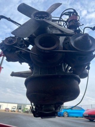 Motor Mercedes Benz 220