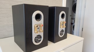 Pareja Altavoces Monitor Audio Silver RS1