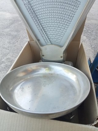 Báscula vintage de comercio