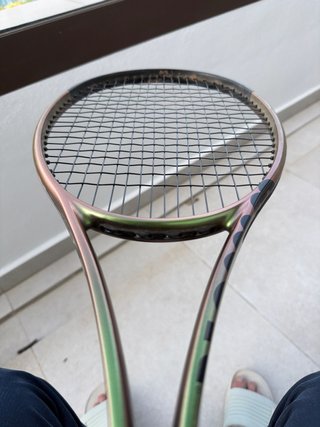 Wilson Blade v8.0 98 16x19 305g