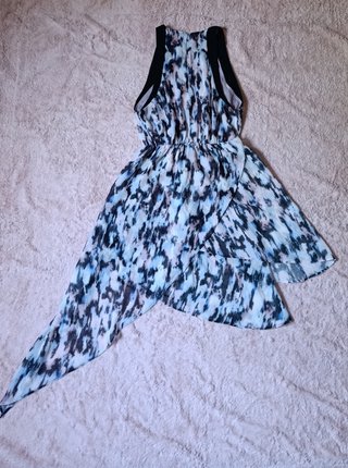 Vestido Asimétrico Capas Bershka - Talla M