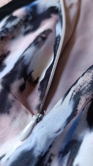 Vestido Asimétrico Capas Bershka - Talla M