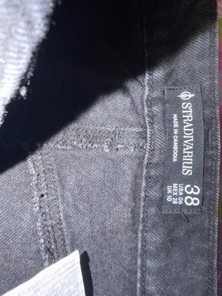 Falda cargo denim negra Stradivarius T.38