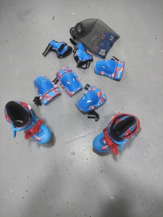 Patines y protectores para niño