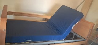 Cama Geriátrica Articulada Eléctrica