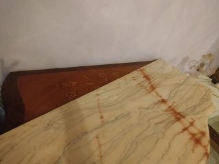 Eleganti Como e comodini con intarsi