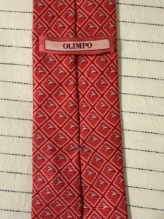 CORBATA ROJA MARCA OLIMPO.