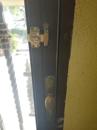 Puerta de forja hierro con cristal espejo