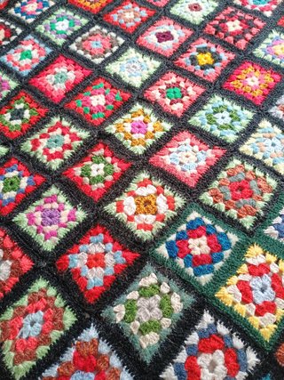 Colcha ganchillo patchwork multicolor