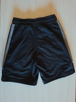 Pantalón corto Adidas negro