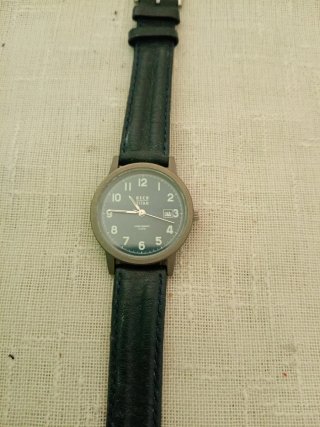 Orologio Titan Uomo Nero/Argento